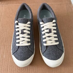 Dr. Scholl's Gray and Cream Sneakers